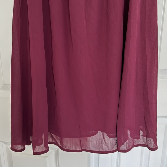 NWT WOMENS PARTY/WEDDING GUEST DRESS.  SIZE LARGE AND MEDIUM - Picture 4 of 6